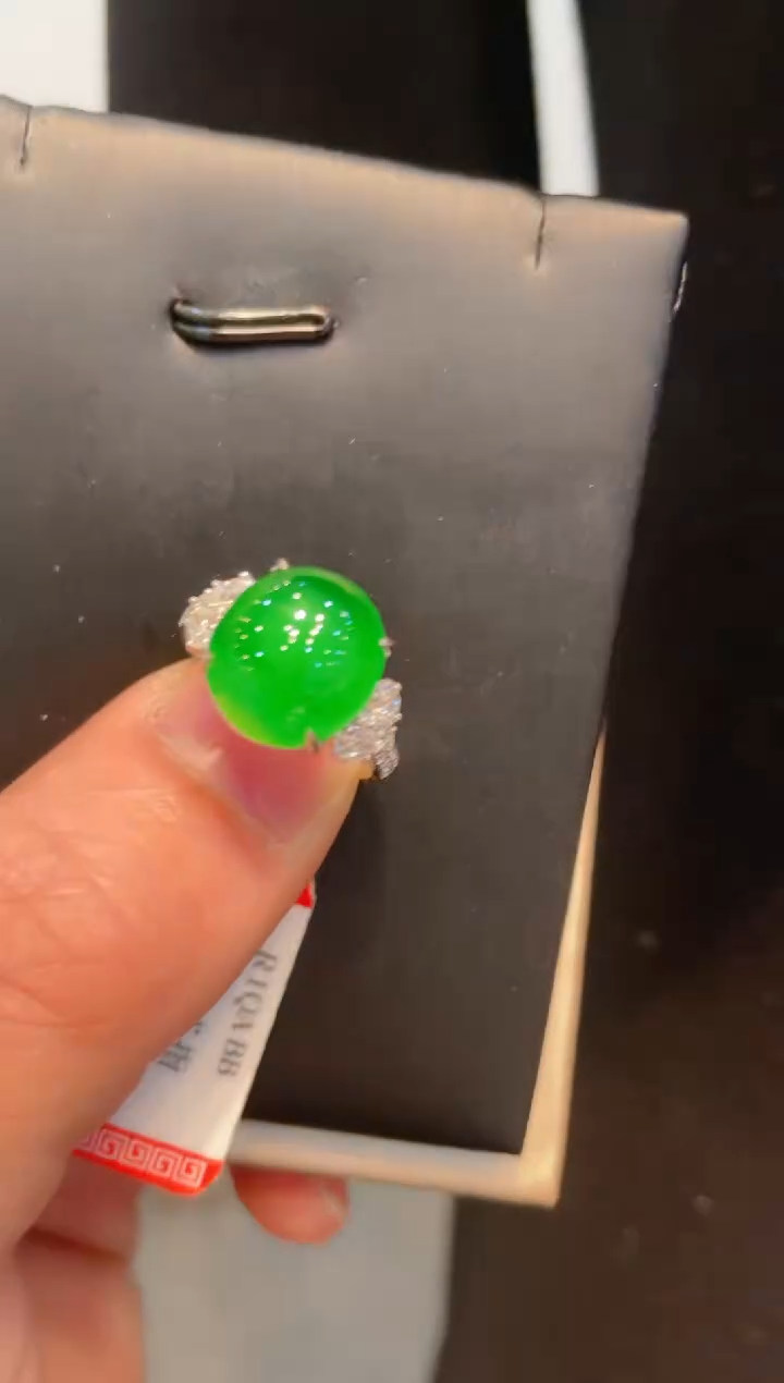 【闪购商品】翡翠颈饰18K金镶嵌A67戒指