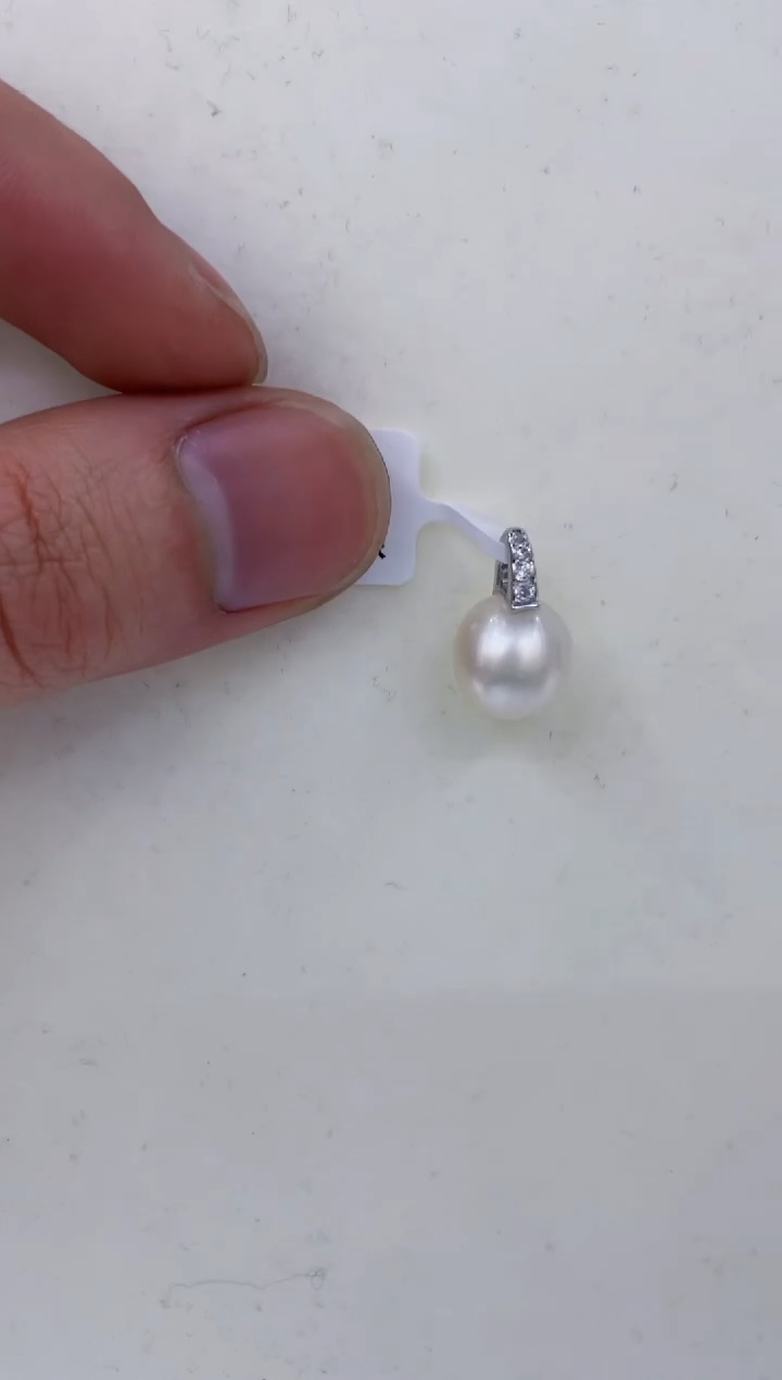 颈饰银S925镶嵌海水珍珠 