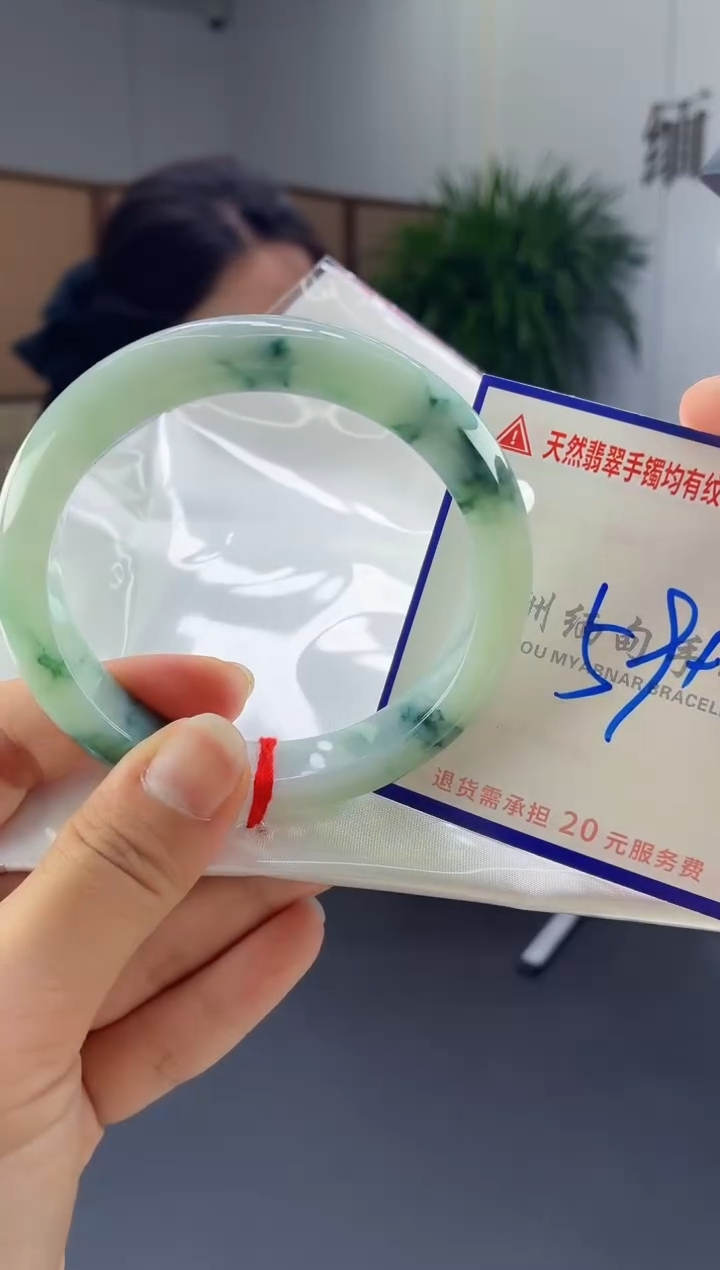 翡翠手镯未镶嵌1111111111