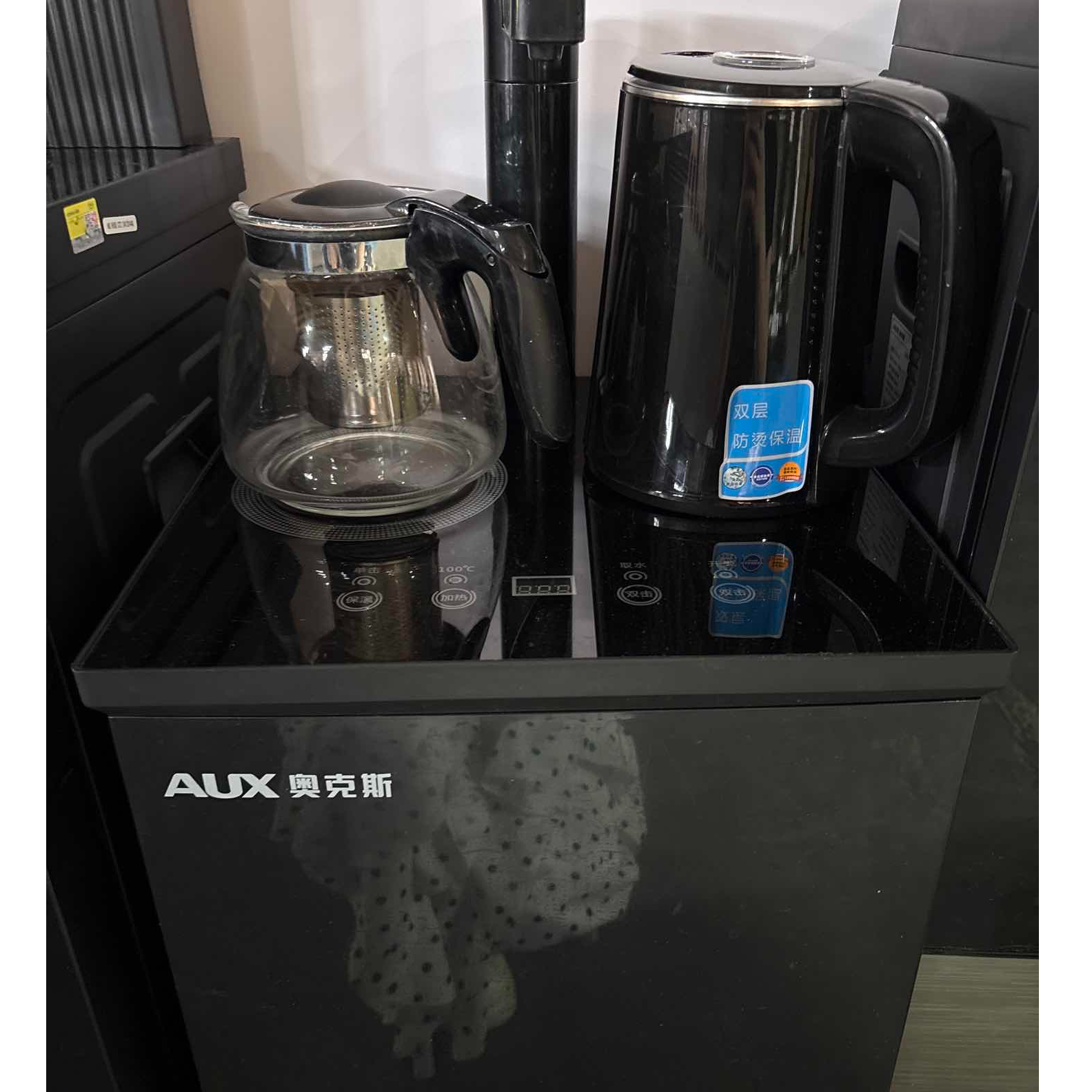 9新 AUX/奥克斯 【二手】中央仓茶吧机轻微划痕功能完好