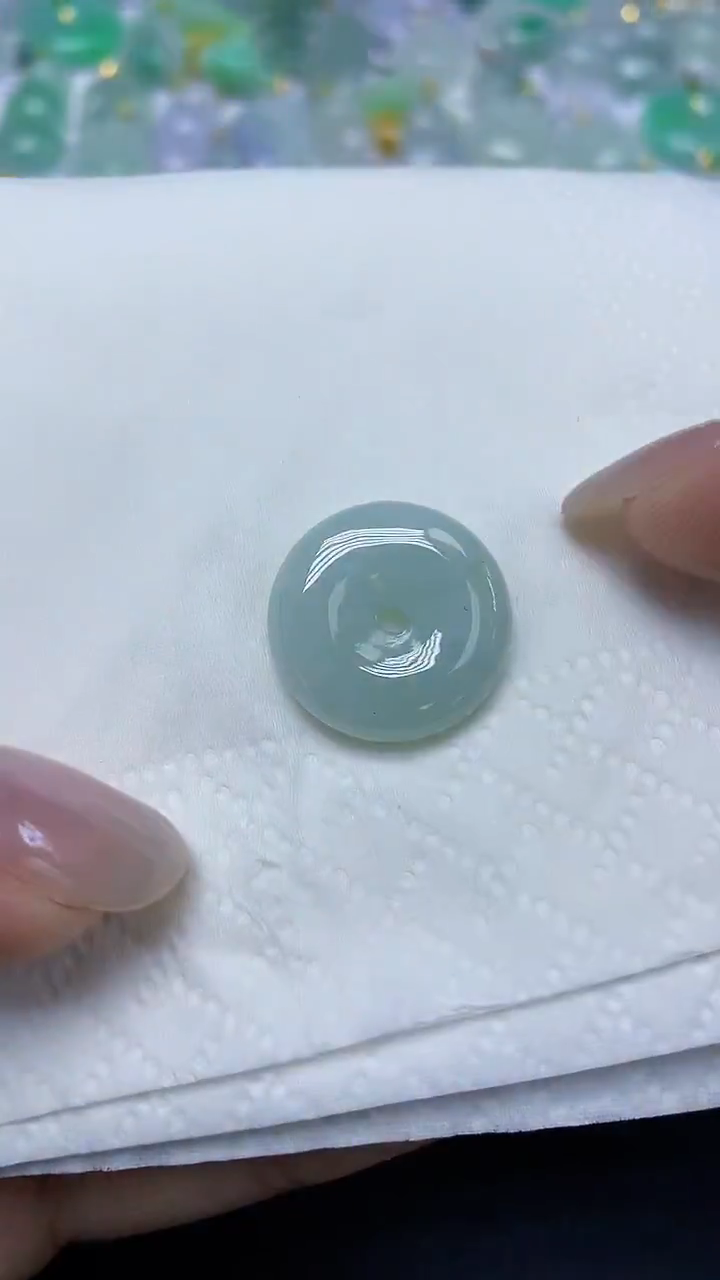 翡翠未镶嵌颈饰天然缅甸翡翠A货