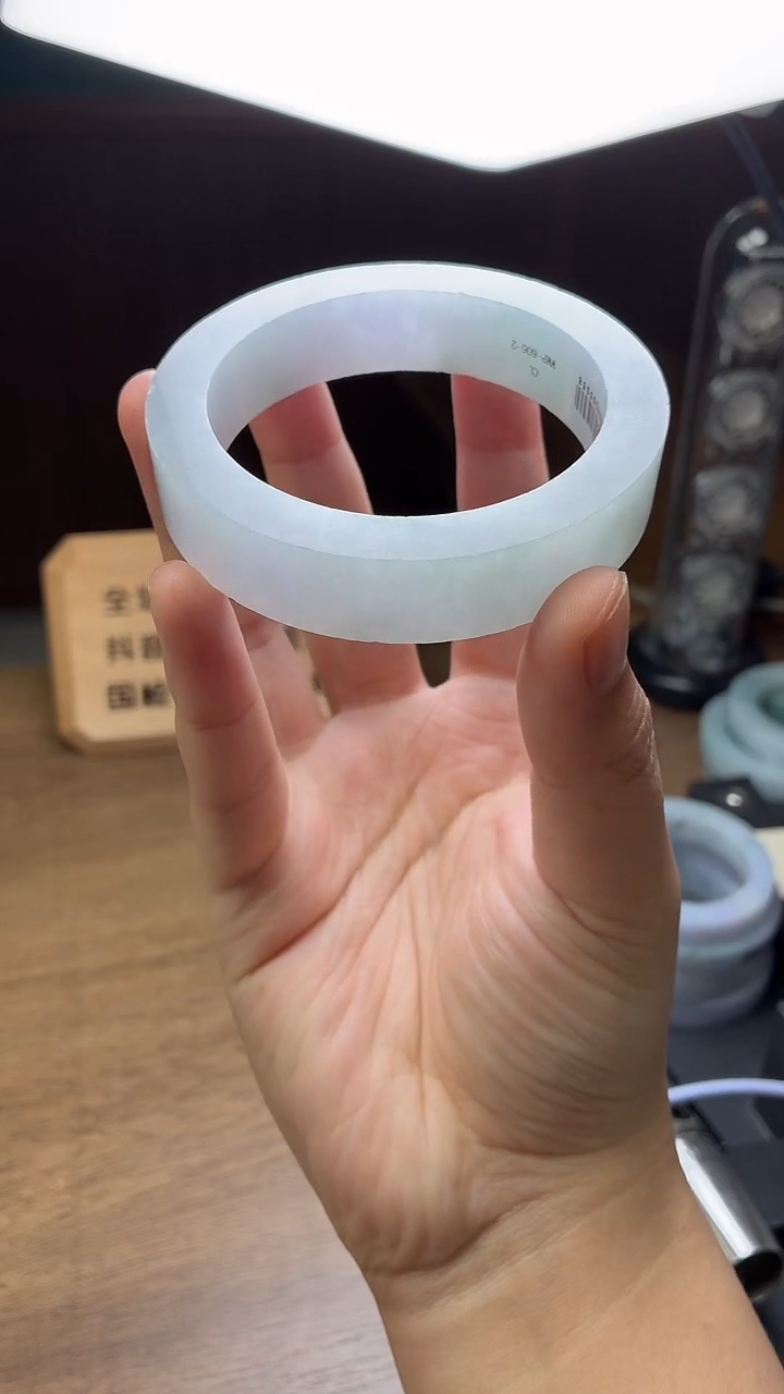 未镶嵌手镯定制翡翠定制