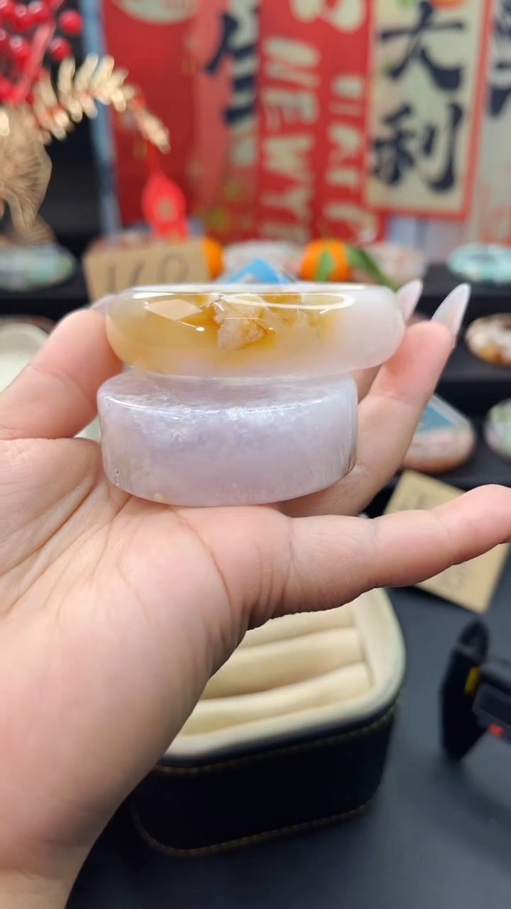 【闪购商品】石英质玉手镯未镶嵌赠送镯心（圈口）57