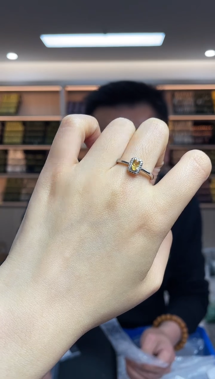 【闪购商品】水晶`未镶嵌多样性发一件