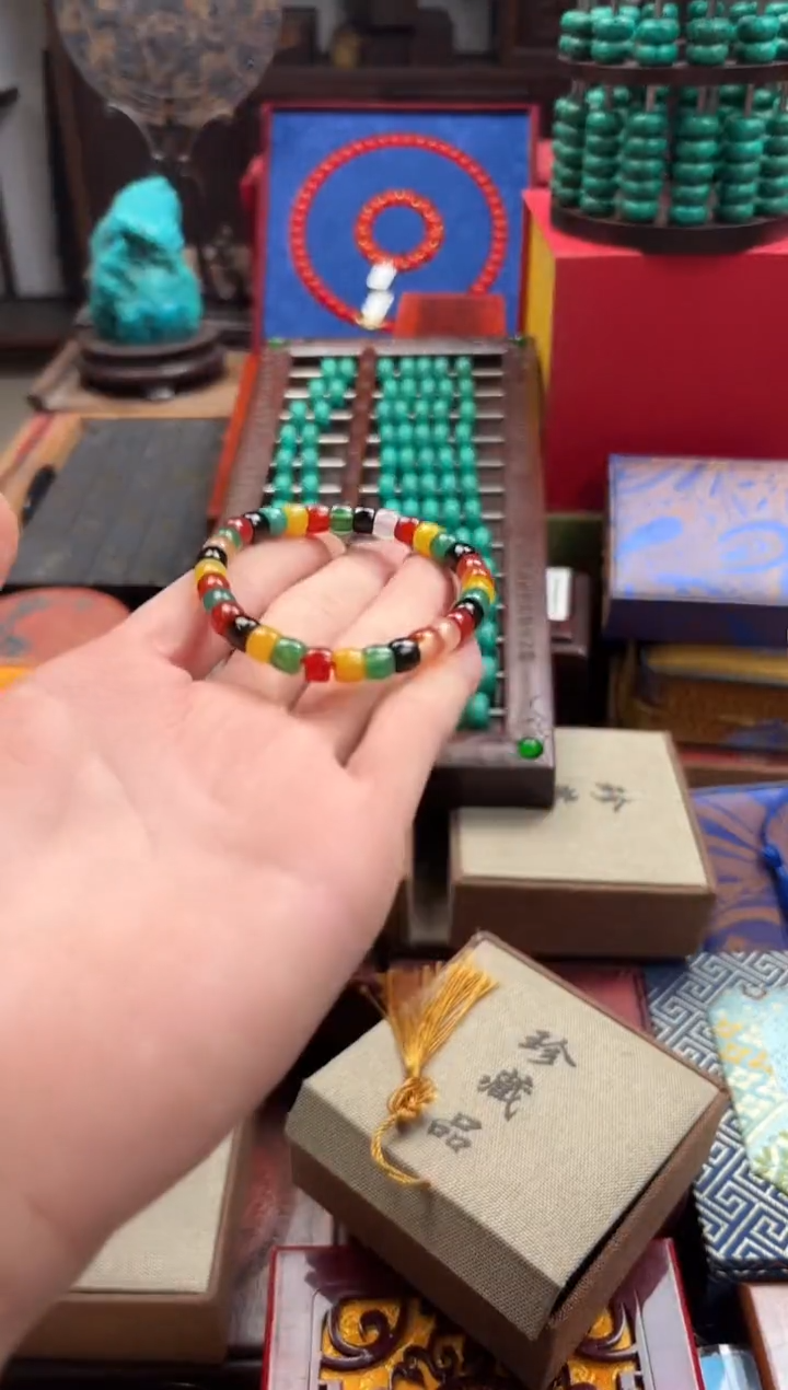 玛瑙/玉髓1未镶嵌——————瓷———————