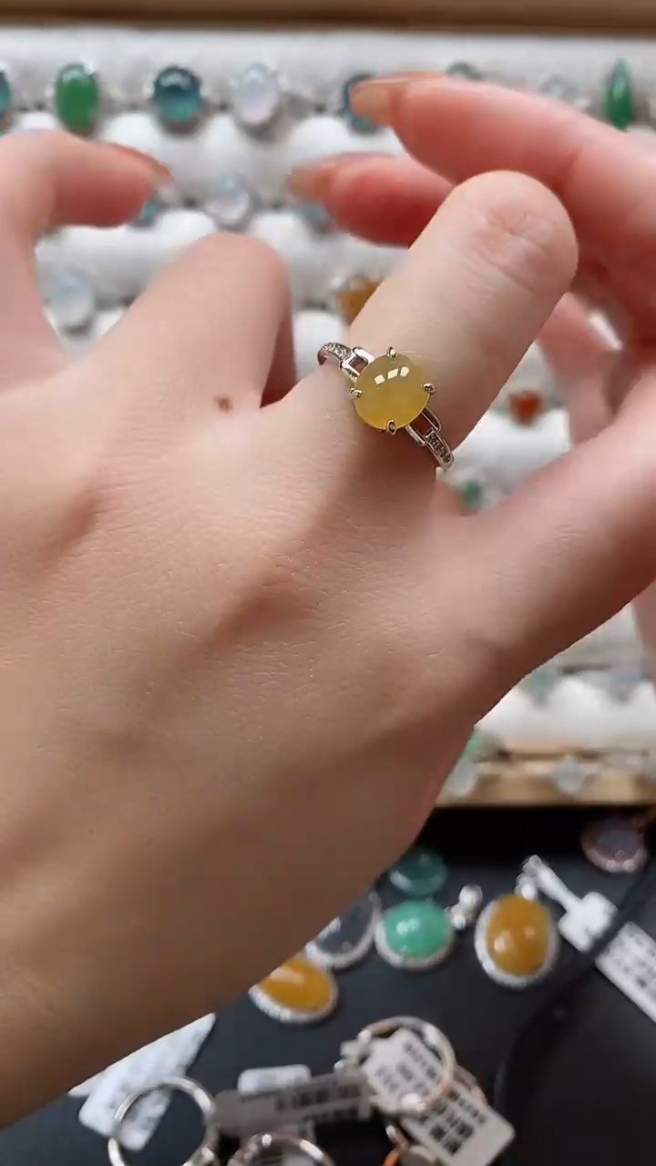 【闪购商品】翡翠戒指银S925镶嵌一物一证一礼盒