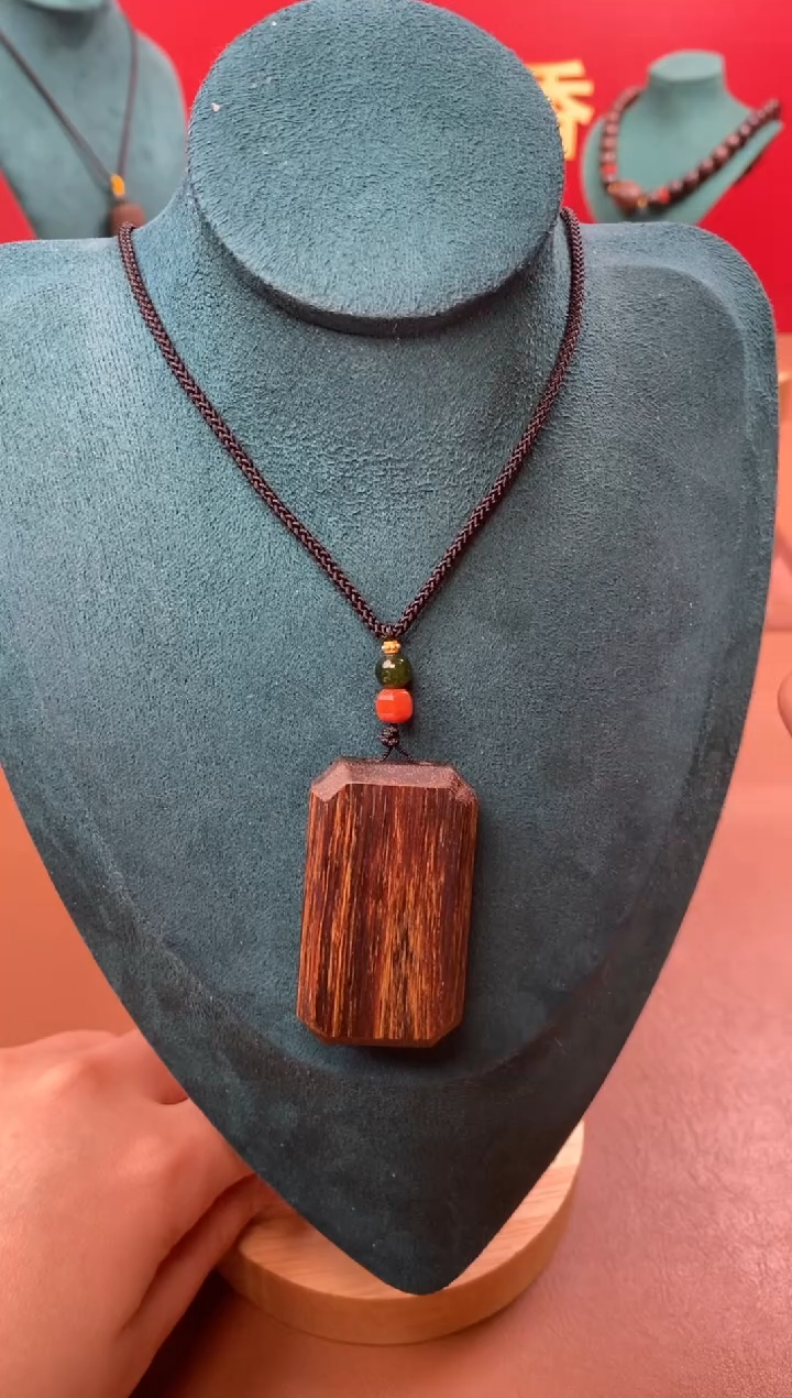 【闪购商品】沉香木手串P沉水帝王玉化白棋四方来财牌