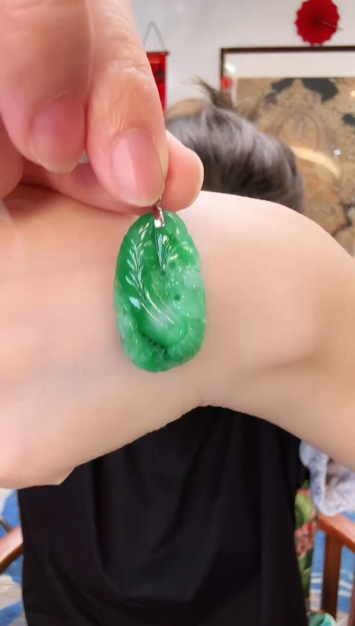 【闪购商品】翡翠颈饰未镶嵌吊坠