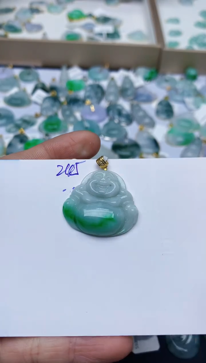 【闪购商品】翡翠颈饰18K金镶嵌天然翡翠A货    
