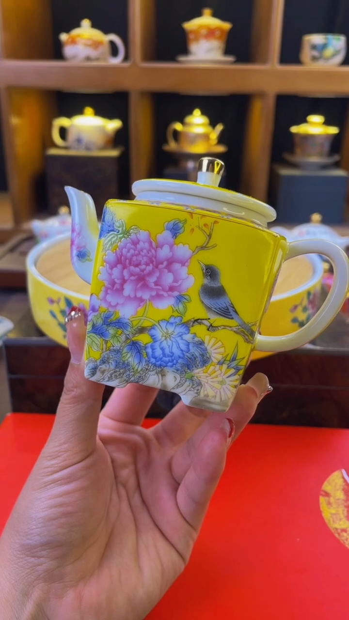 万花黄（四方）茶壶