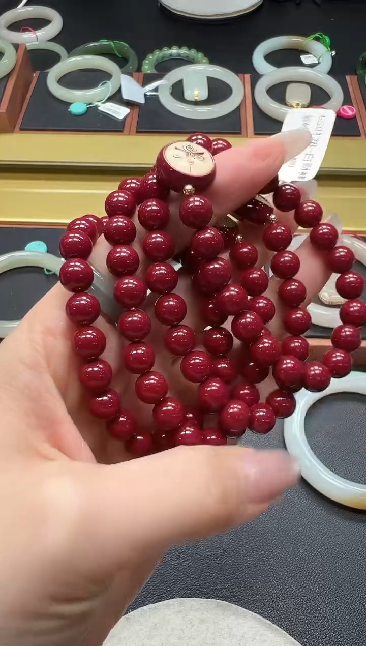 天然辰砂紫砂五路财神 多样性发一 有瑕 白财神