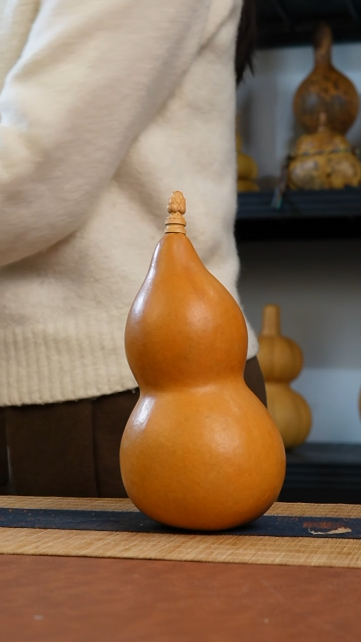 064号 天然热水酒葫芦 一物一拍（有瑕介意勿拍）