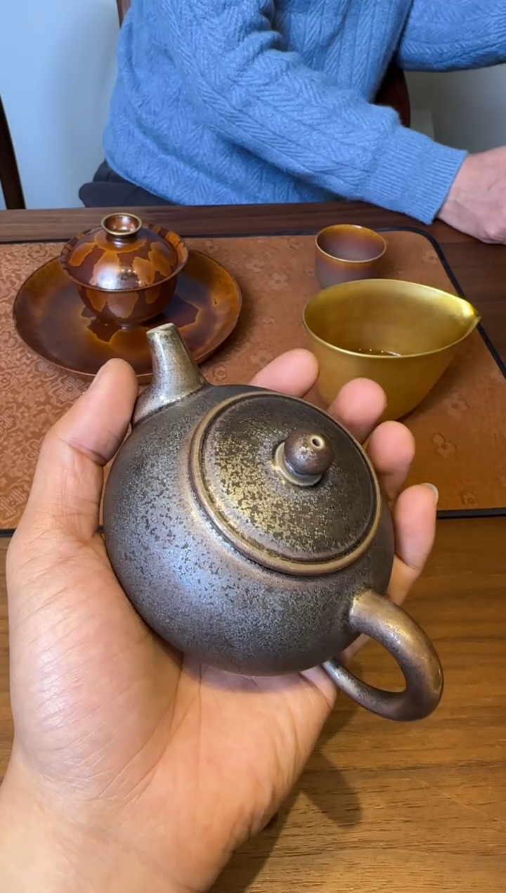 荣器 墨韵流光壶