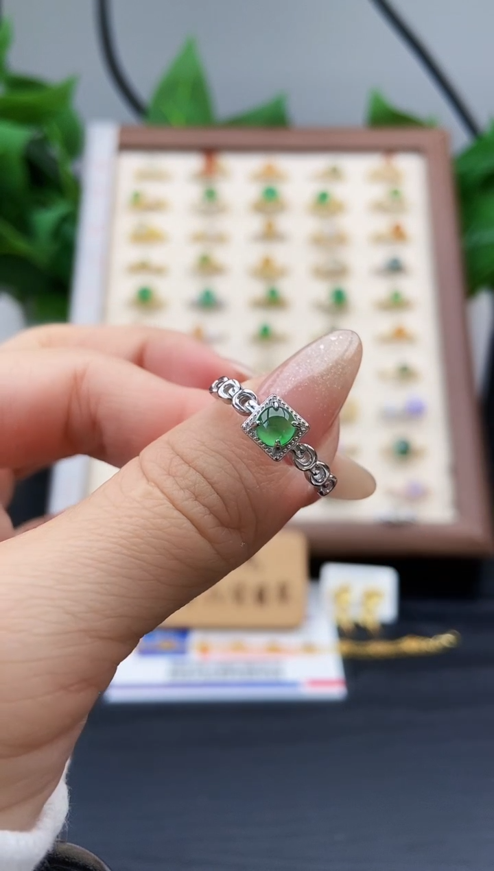 银S925镶嵌戒指翡翠12