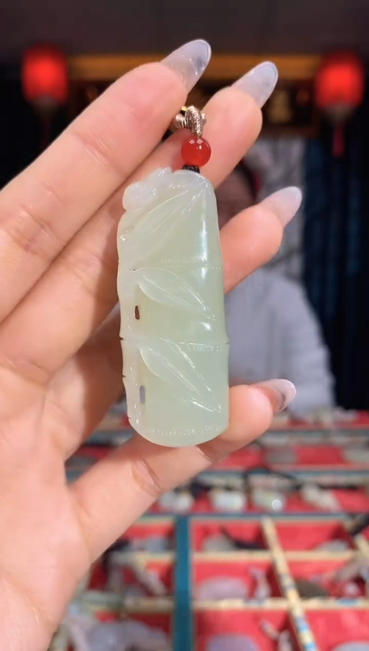 【闪购商品】和田玉颈饰未镶嵌竹节