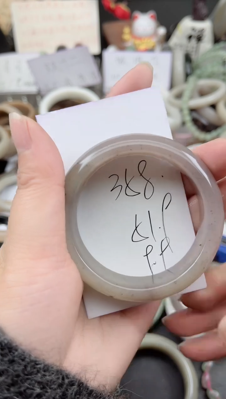 未镶嵌手镯石英质玉358