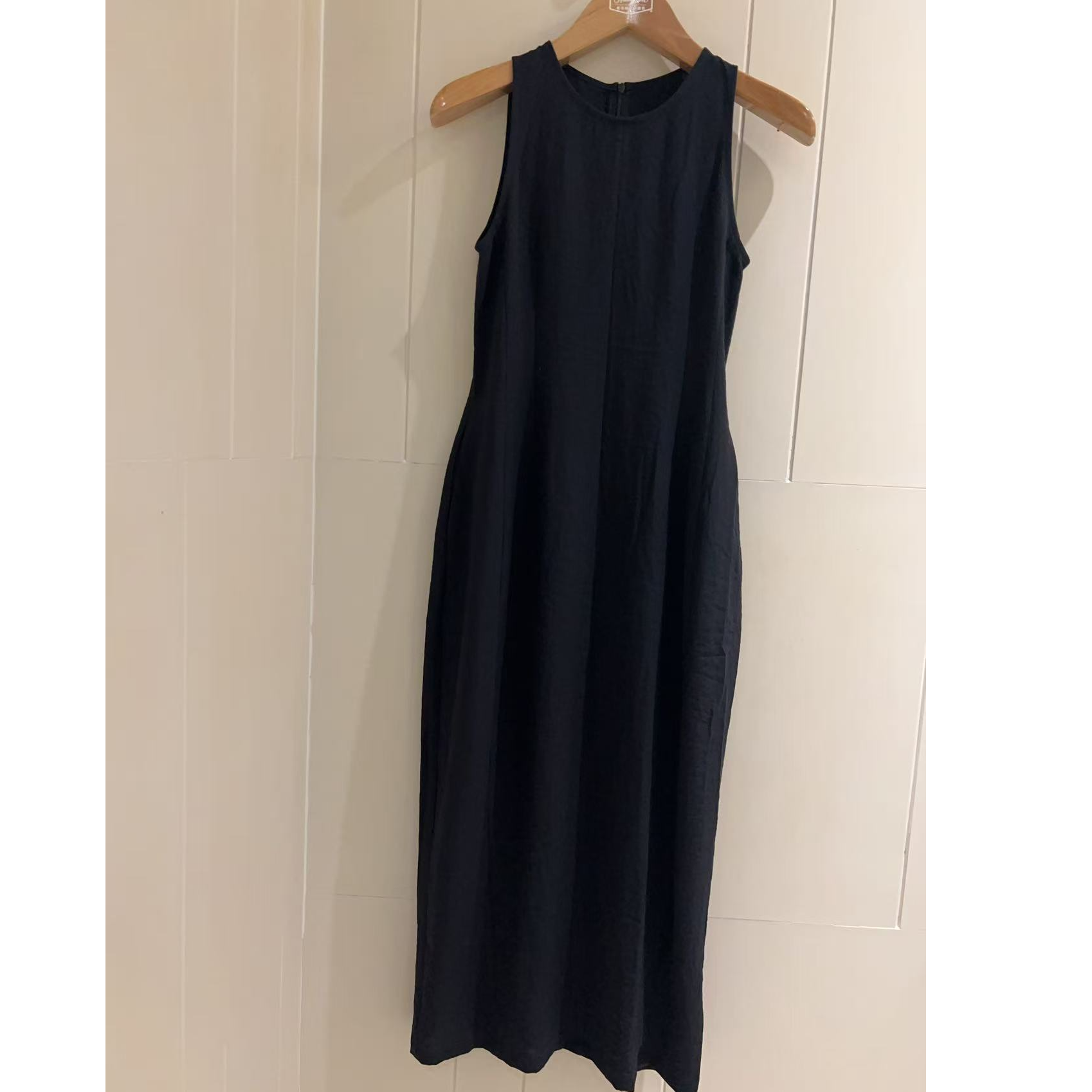 【那尚新品】法式气质简约无袖连衣裙