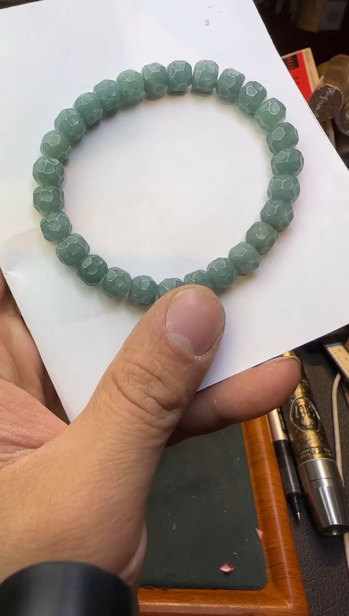 【闪购商品】翡翠手串未镶嵌无相单圈8mm