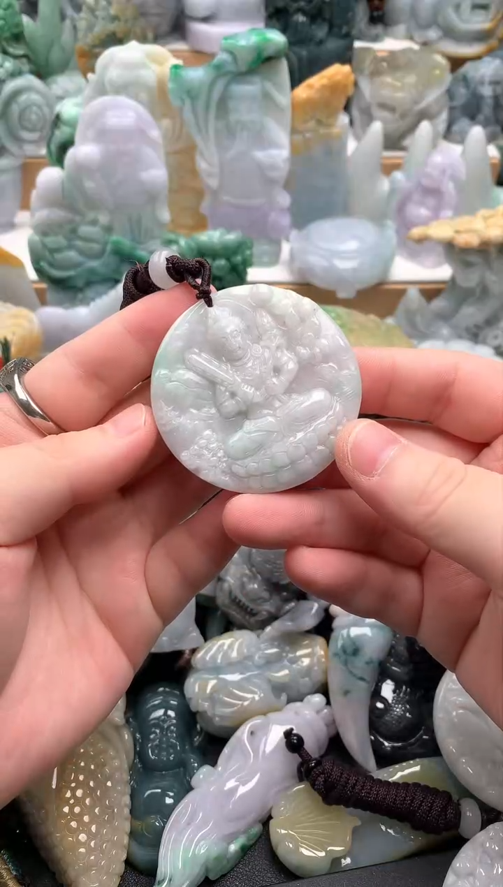 吊坠(不含链)未镶嵌翡翠1