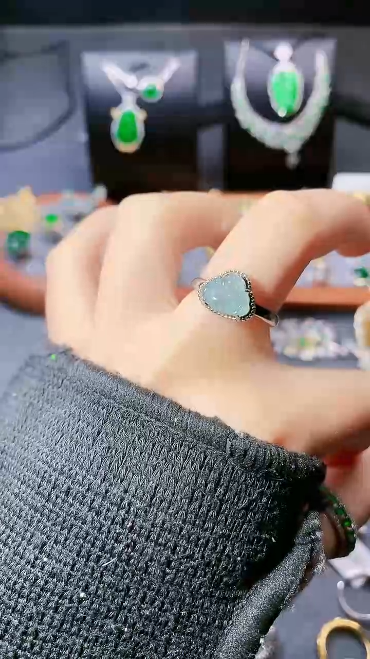 【闪购商品】翡翠戒指银S925镶嵌戒指