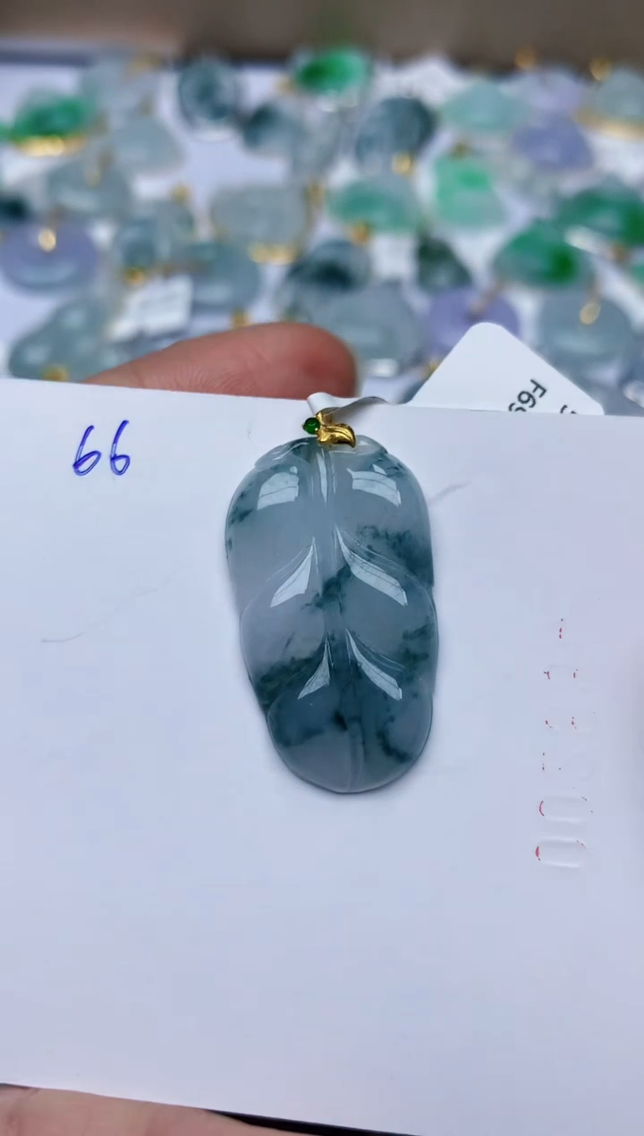 【闪购商品】翡翠颈饰18K金镶嵌天然翡翠A货  