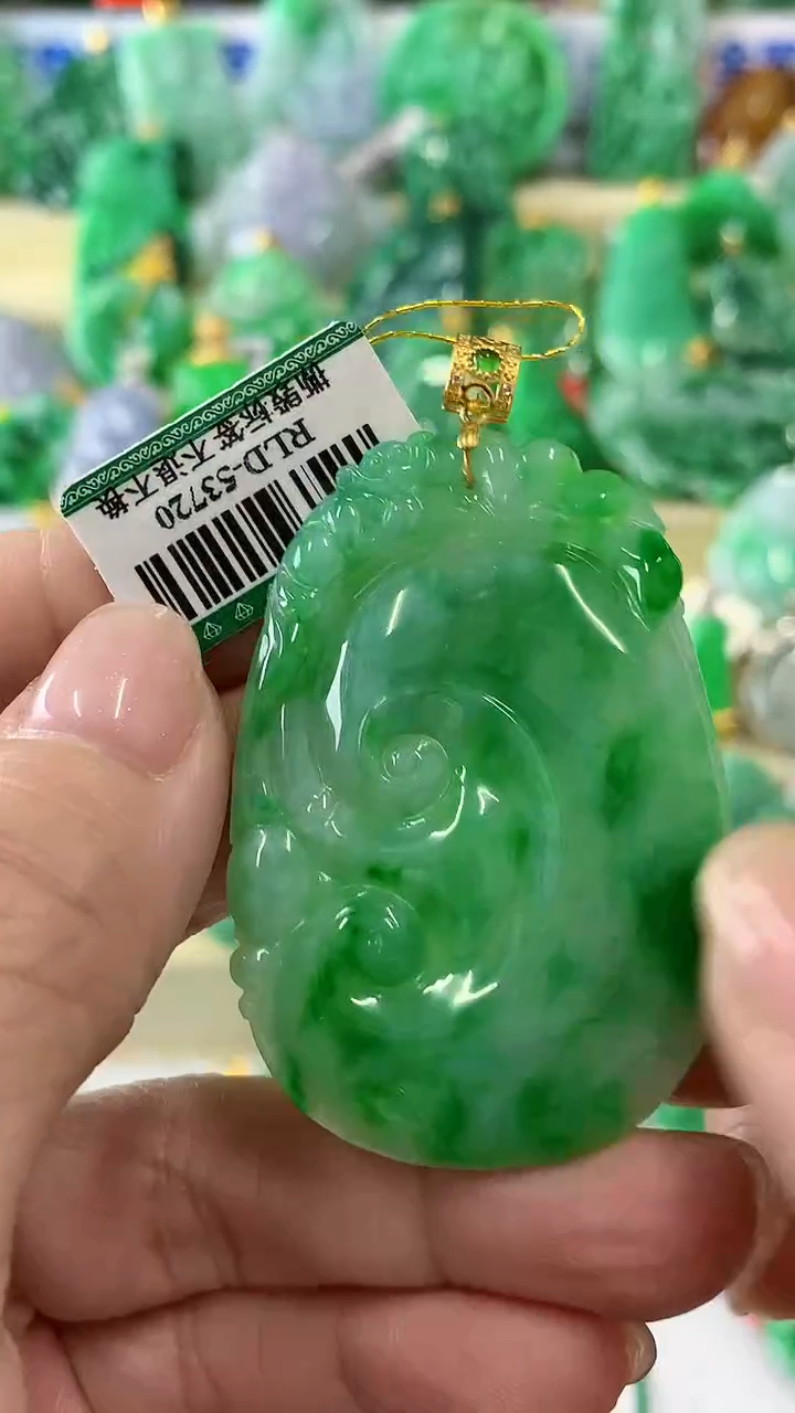 【闪购商品】翡翠颈饰18K金镶嵌挂件