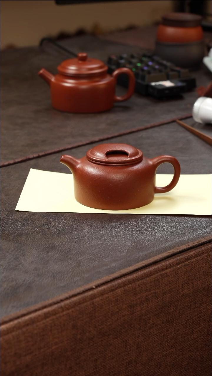 茶壶紫砂壶·20生砂牛盖175cc