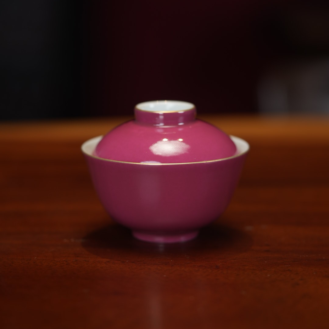 【文堇堂】景德镇手工手绘 胭脂红 盖碗 975