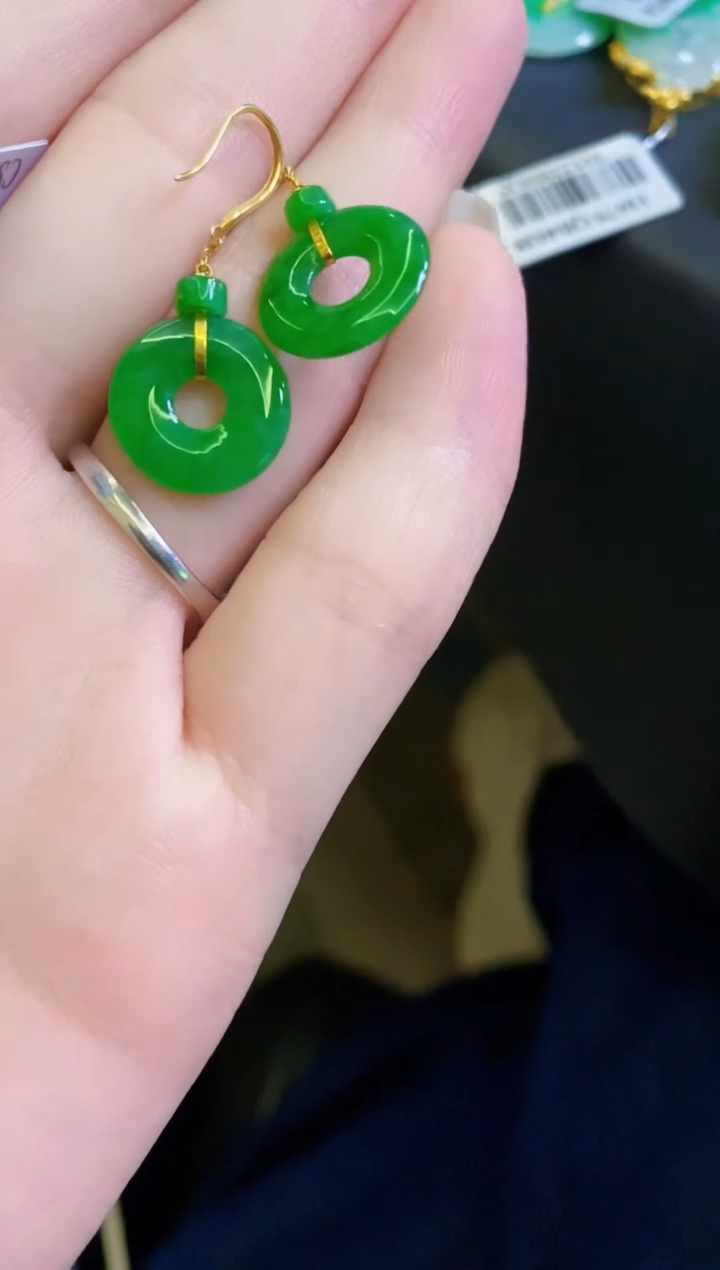 【闪购商品】定制翡翠18K金镶嵌耳饰