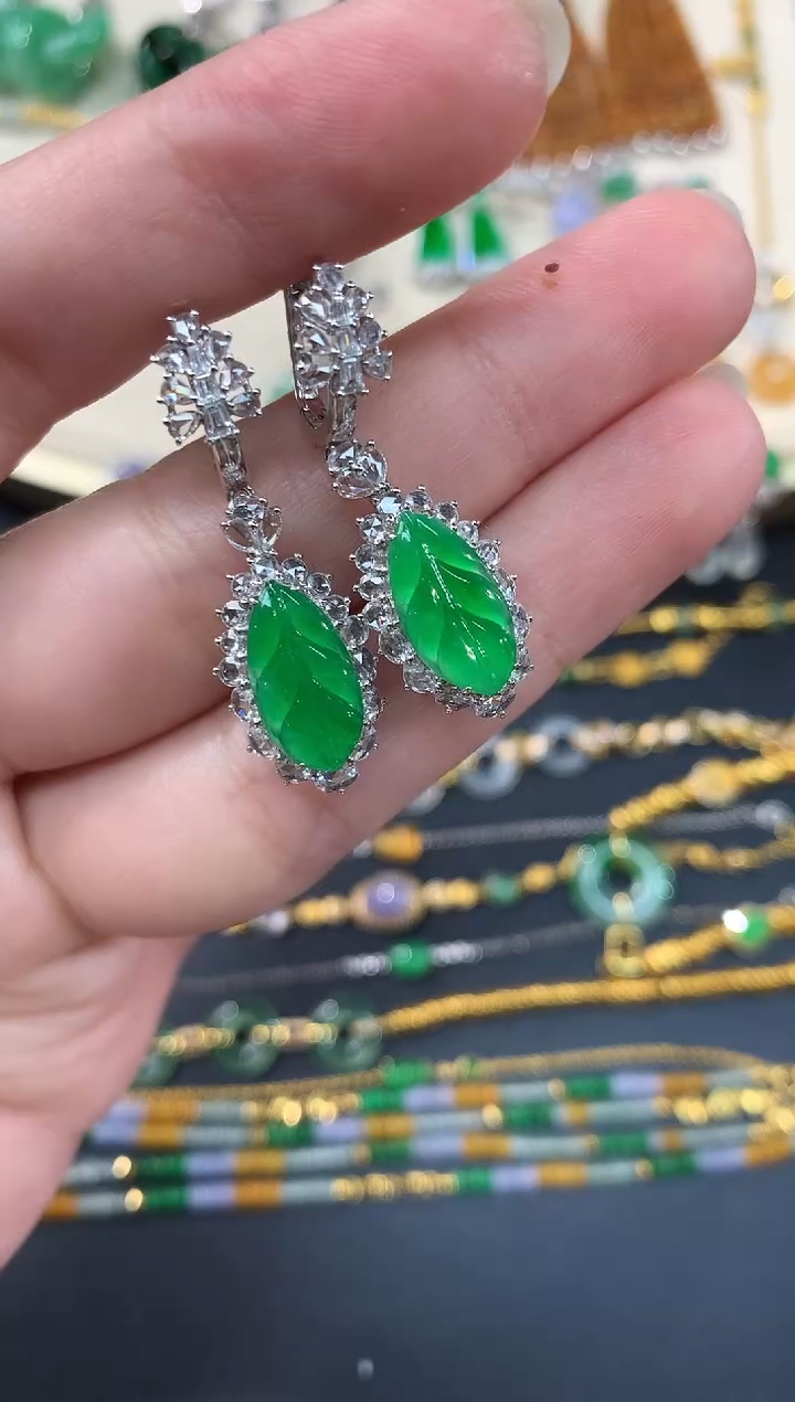 【闪购商品】翡翠耳饰18K金镶嵌A416|33800