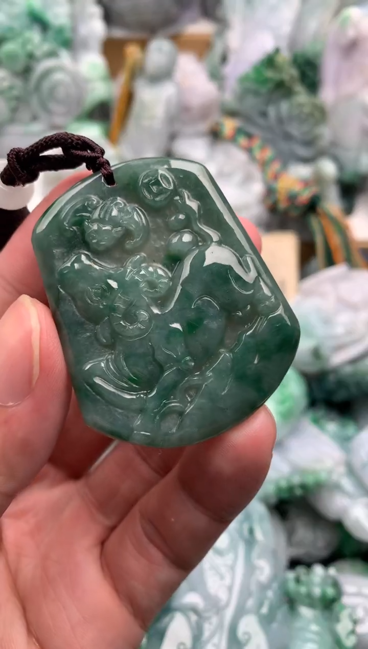 吊坠(不含链)未镶嵌翡翠1