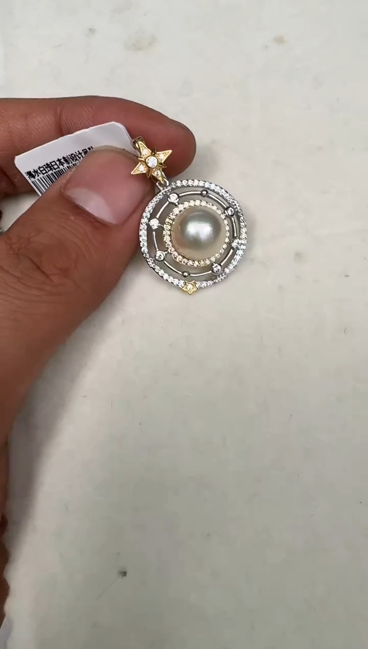 颈饰银S925镶嵌海水珍珠吊坠
