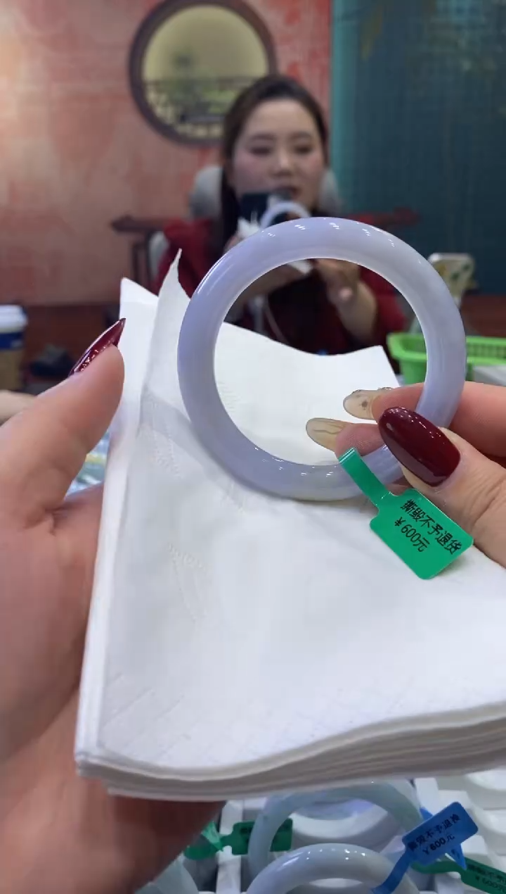 【闪购商品】翡翠手镯未镶嵌多人00018586