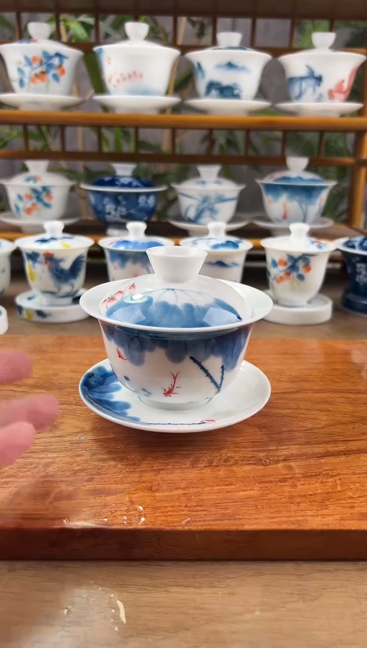 【闪购商品】微瑕线条莲180ml三才盖碗