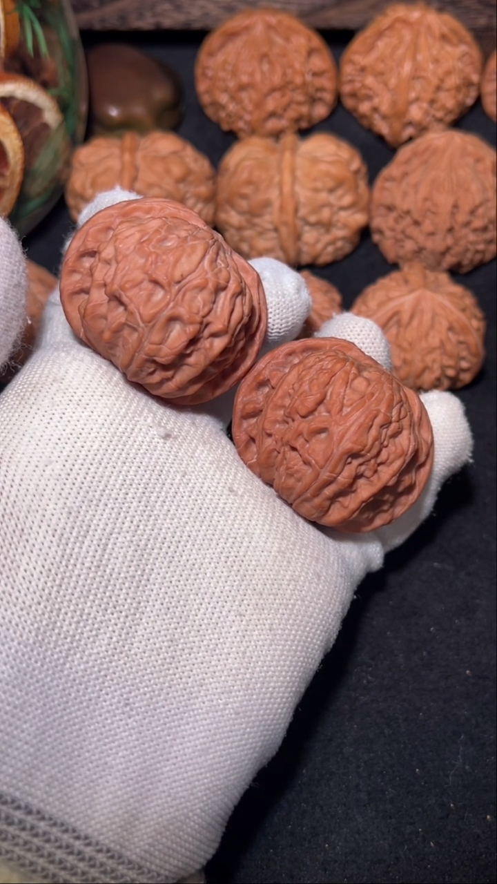 把件文玩核桃精品红皮山地磨正磨43全品