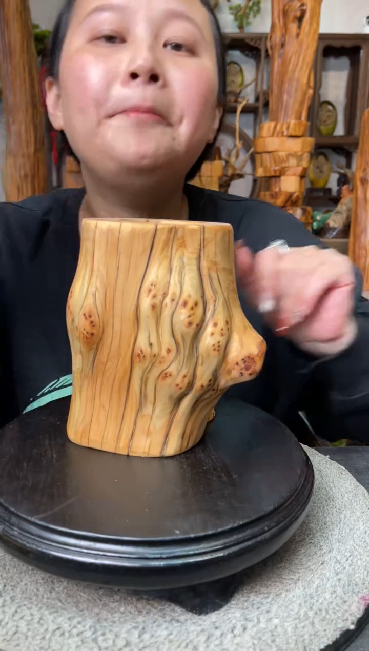 柏木（崖柏）崖柏小件-笔筒