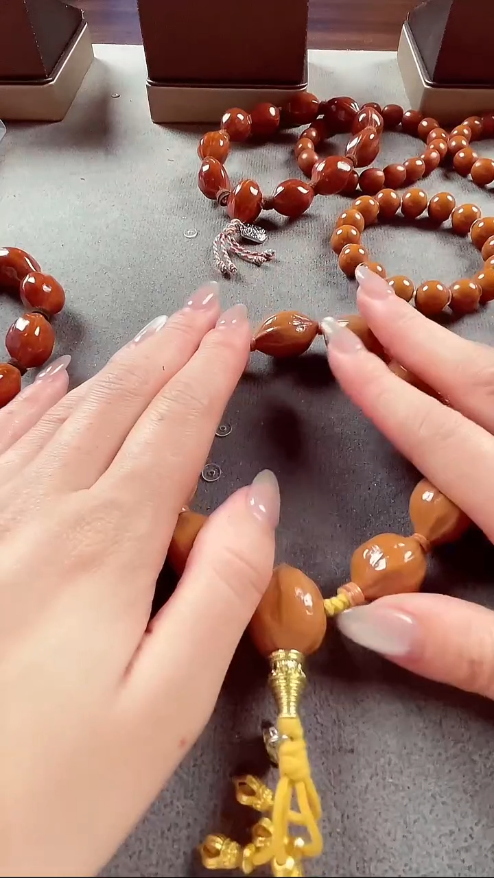 手串/手链橄榄核1.8【4花原核】