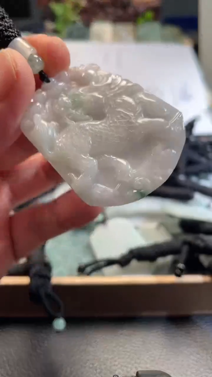 颈饰未镶嵌翡翠11/11/008