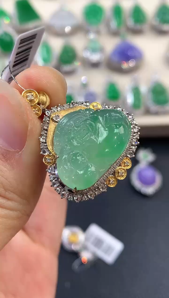 【闪购商品】翡翠吊坠(不含链)18K金镶嵌D39