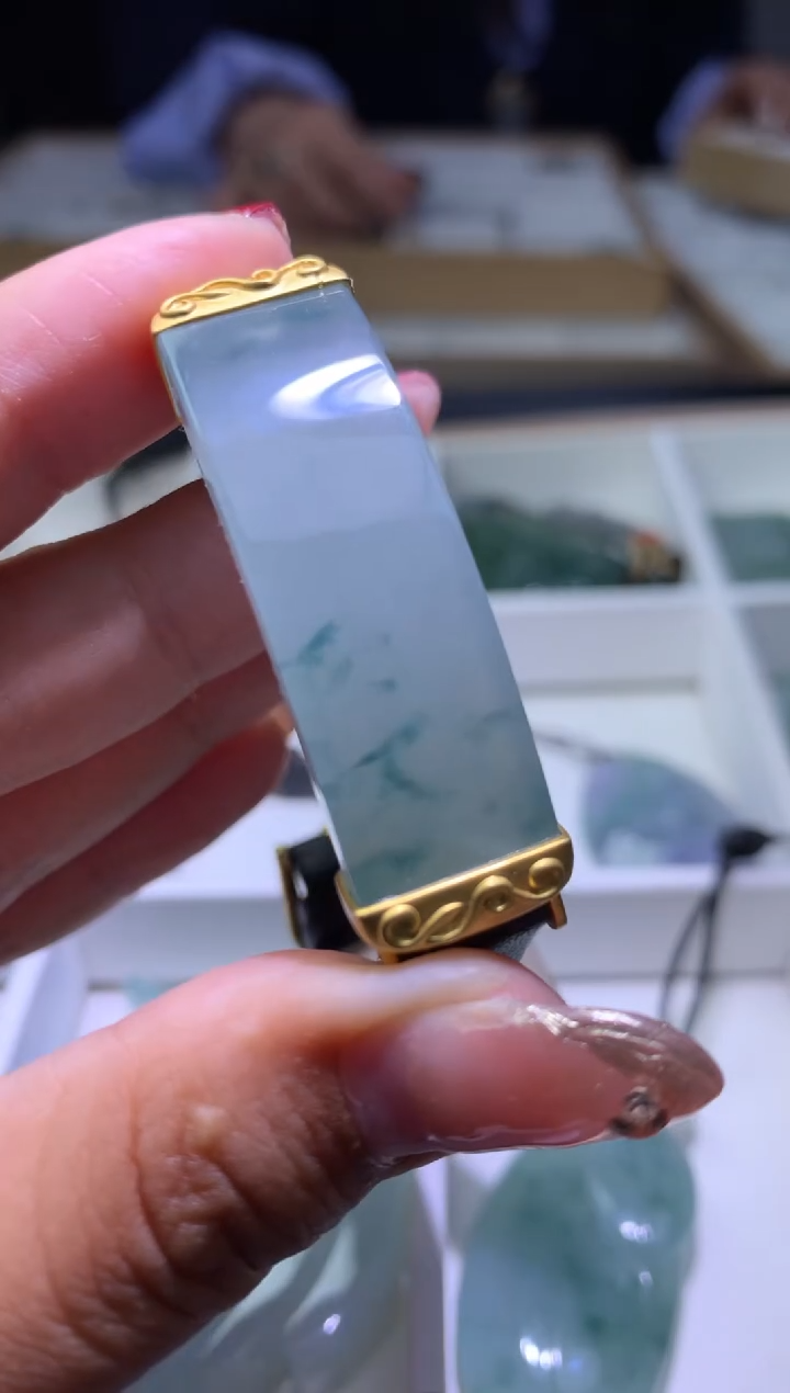 【闪购商品】翡翠颈饰未镶嵌净货