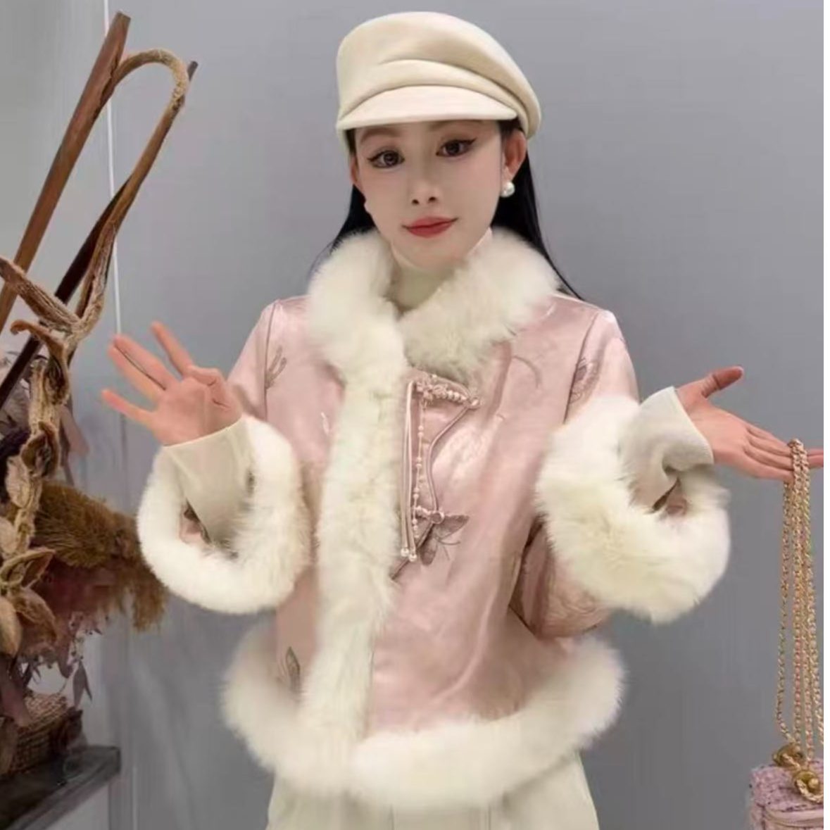 DOUSHEHUI   京都千金狐狸毛皮草服饰外套