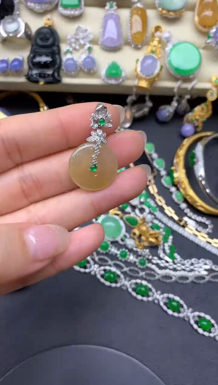 【闪购商品】翡翠颈饰18K金镶嵌324-中国好珍宝