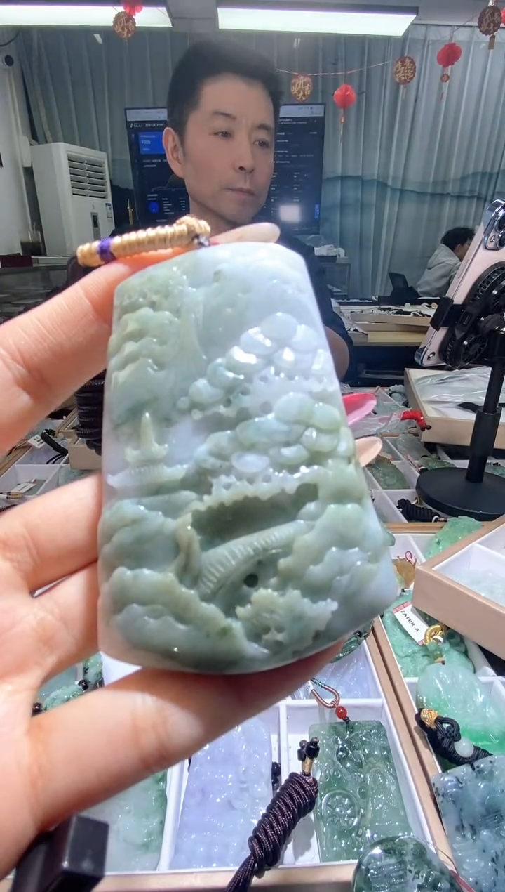 【闪购商品】翡翠颈饰未镶嵌天然缅甸翡翠A货未镶嵌