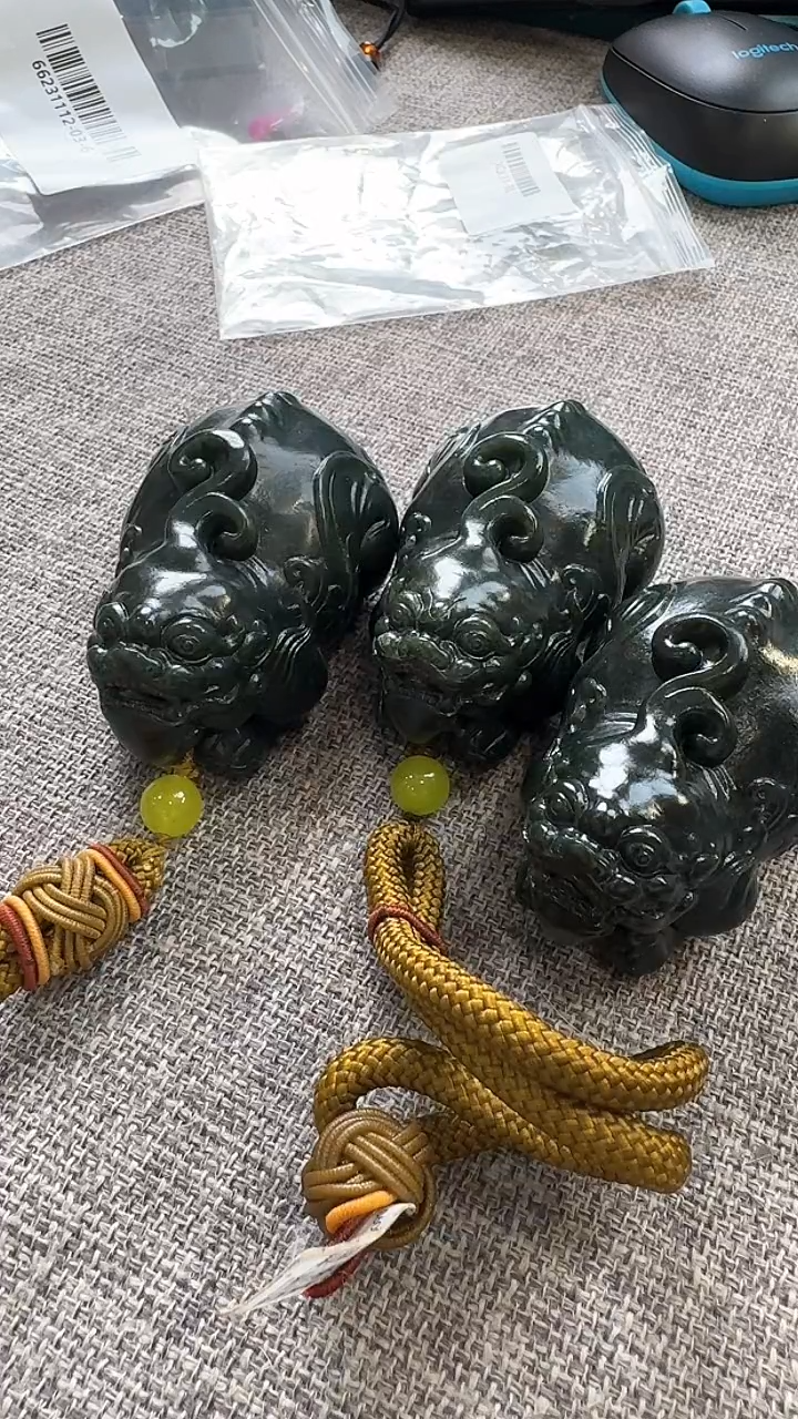 【闪购商品】和田玉挂件未镶嵌LGH0127-01多样性发货发其一