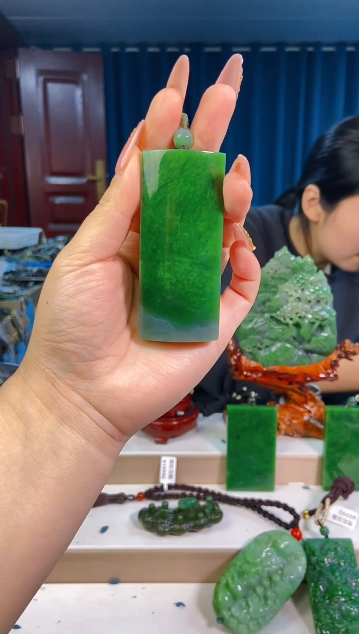 【闪购商品】和田玉挂件未镶嵌1