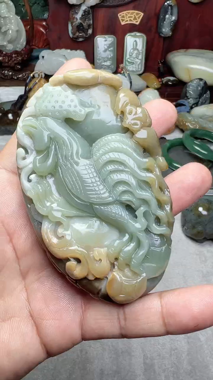 和田玉未镶嵌把件-