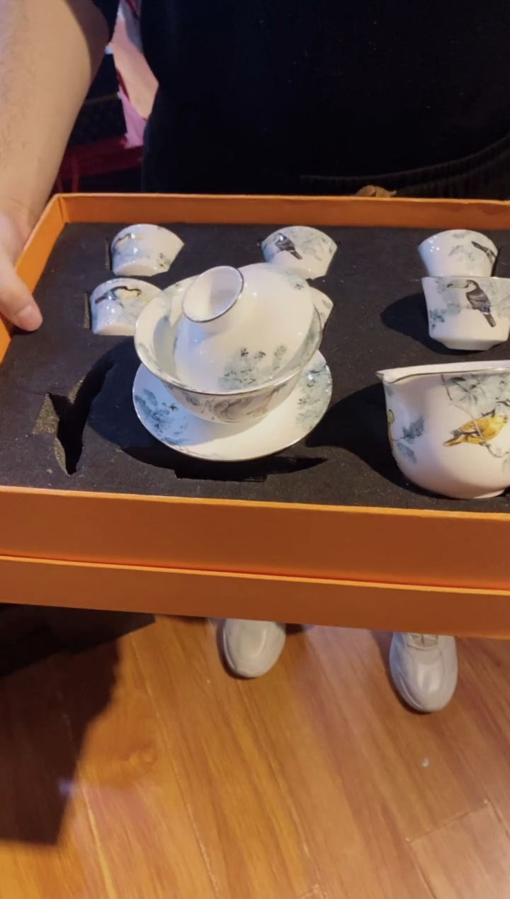 【闪购商品】杯鸿辉家品牌瓷器，京东包邮！