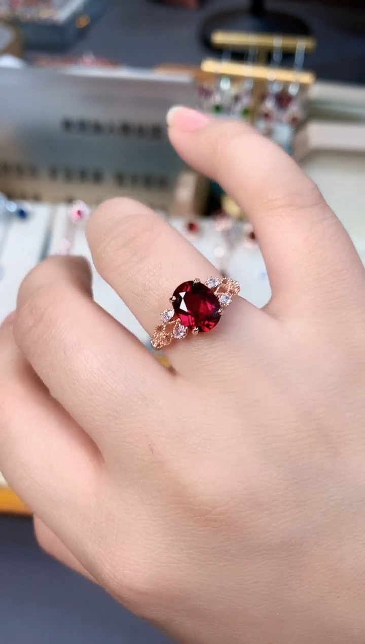 【闪购商品】石榴石戒指银S925镶嵌天然镁铝