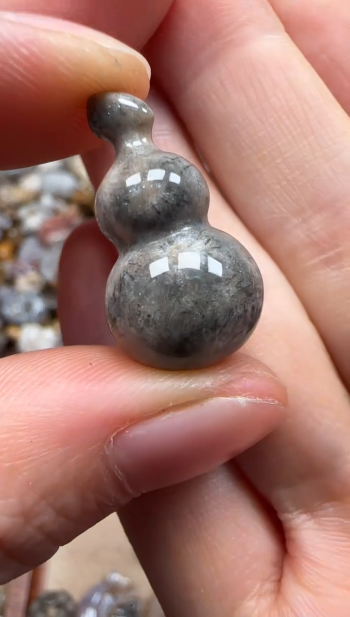 【闪购商品】硅化珊瑚（珊瑚玉）颈饰未镶嵌888