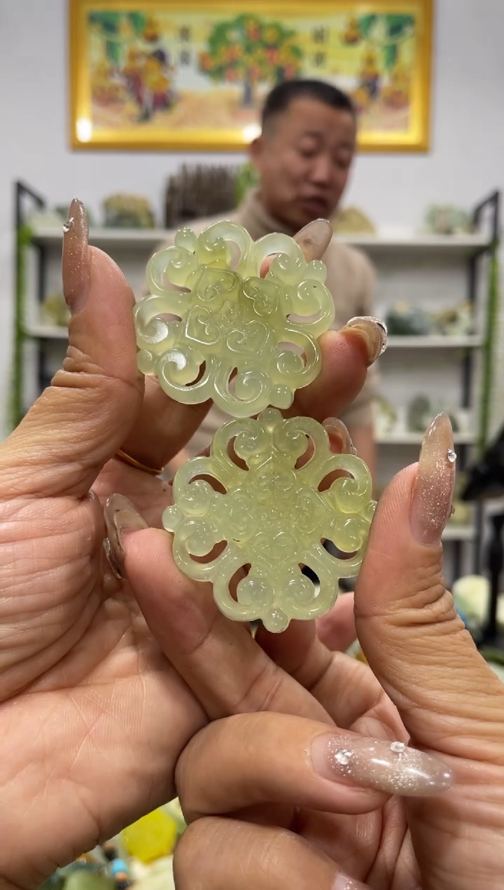 【闪购商品】岫玉吊坠未镶嵌多样性发货其中发一件